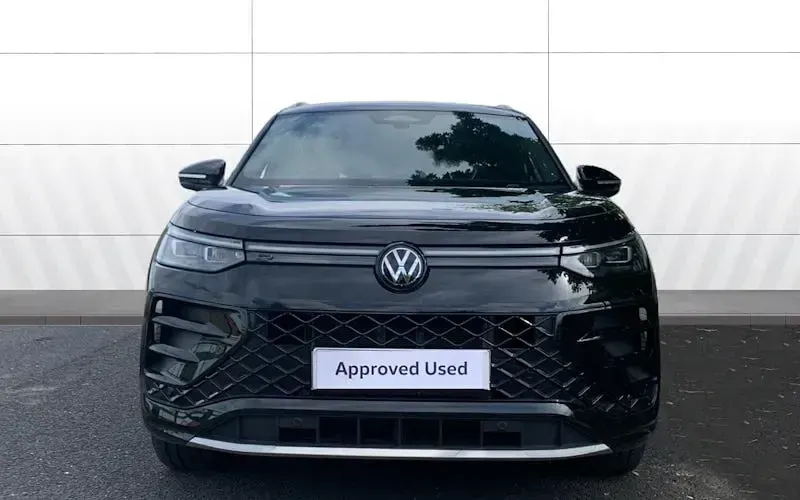 Used VW Tayron R-line 272 HP (200 kW) 2026 Black SUV
