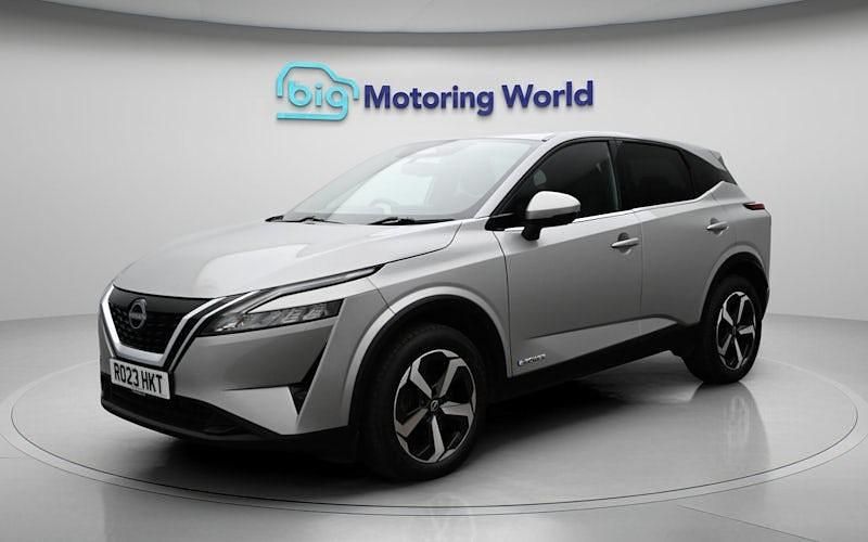 Used Nissan Qashqai N-Connecta 190 HP (139 kW) 2023 Silver SUV