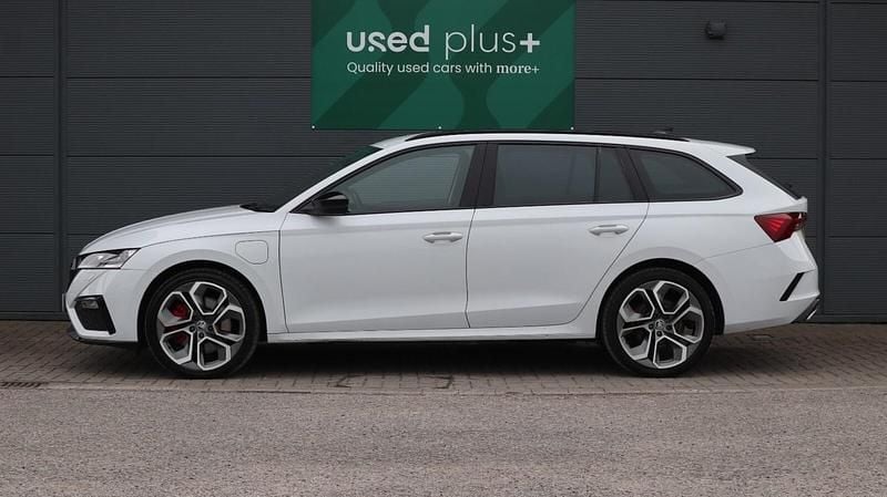 Used Skoda Octavia vRS 2023 White Estate