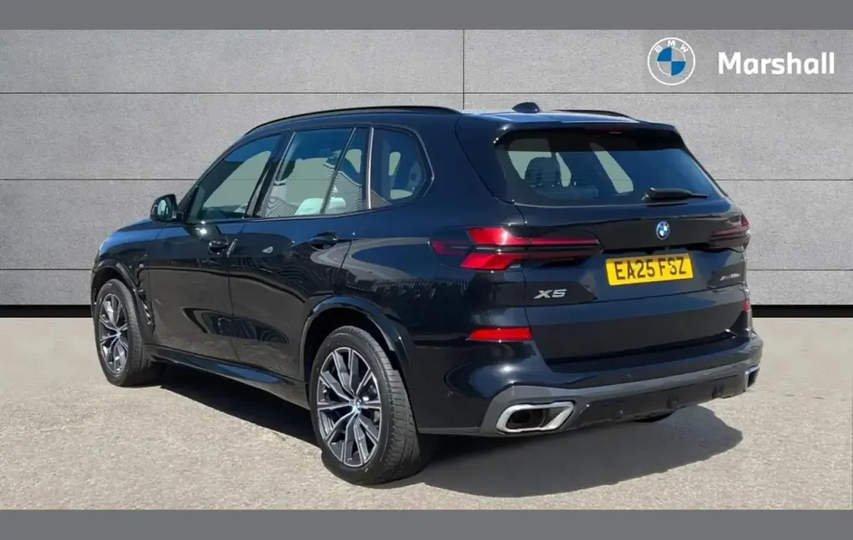 Used BMW X5 M Sport 490 HP (360 kW) 2025 Black sapphire SUV