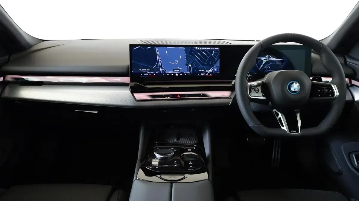 New BMW 530e M Sport 295 HP (216 kW) 2026 Black