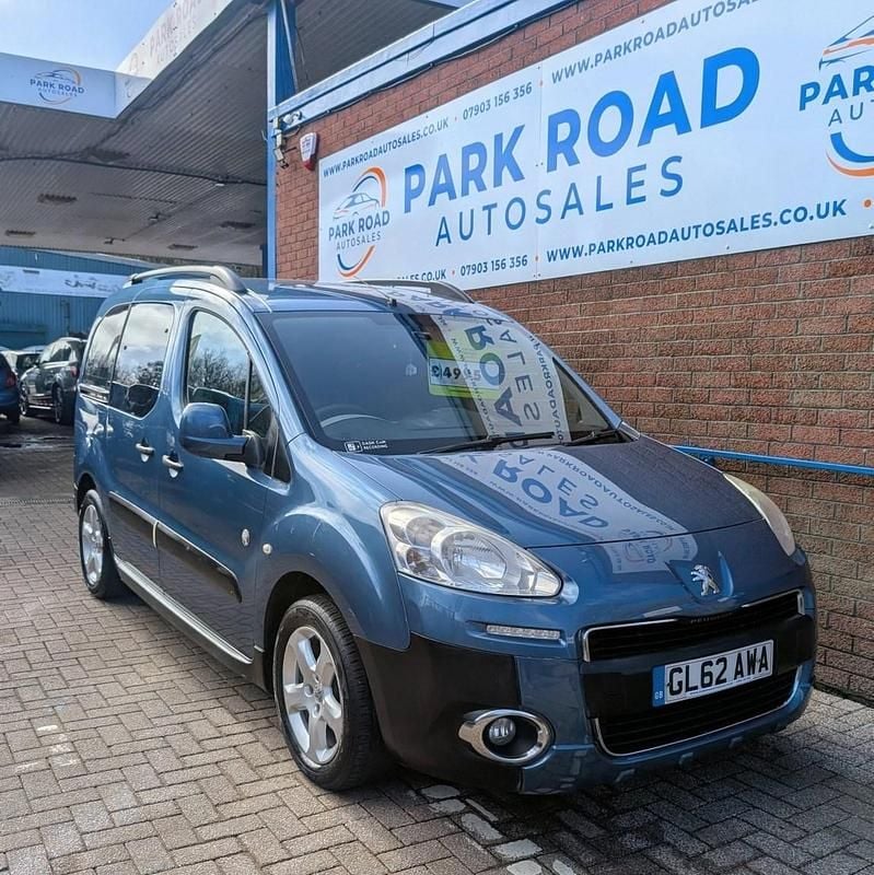 Used Peugeot Partner Tepee Outdoor 2012 Blue MPV