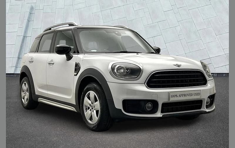 Used Mini Cooper Countryman Classic 134 HP (98 kW) 2019 White SUV