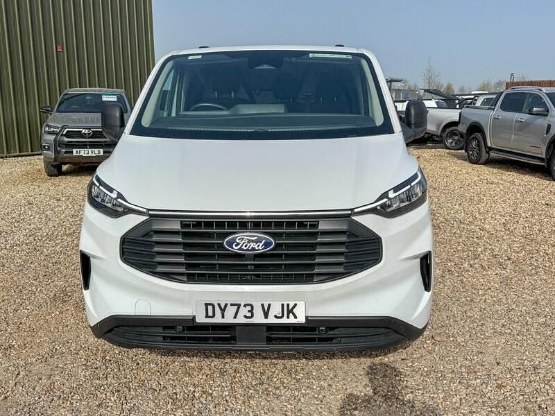 Used Ford Transit Custom Trend 136 HP (100 kW) 2024 White Van