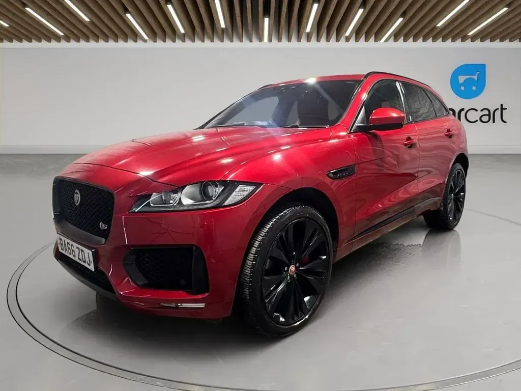 Used Jaguar F-Pace S 300 HP (220 kW) 2017 Red SUV