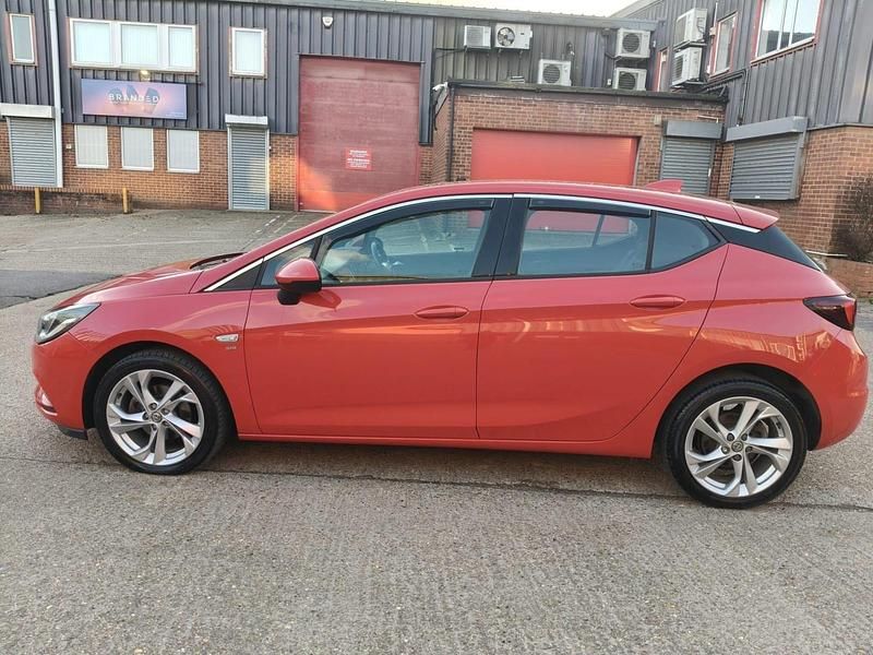 Used Vauxhall Astra SRi 2018 Red Hatchback