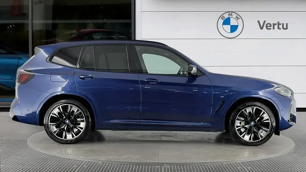 Used BMW iX3 M Sport 207 kW (282 HP) 2022 Blue SUV
