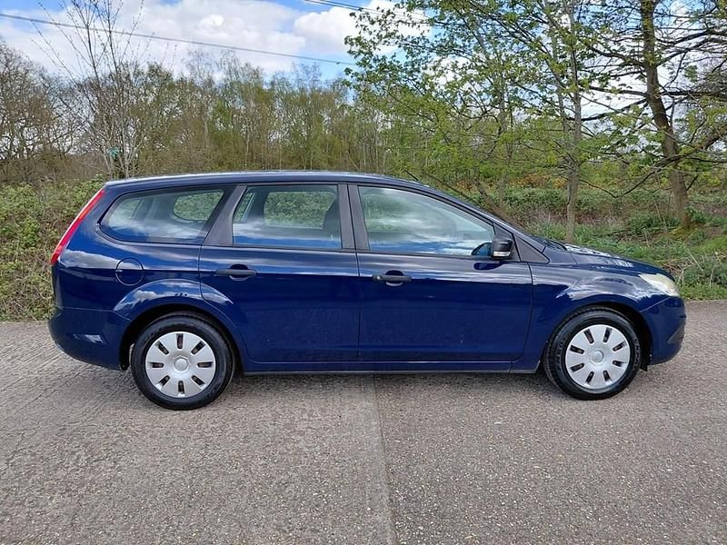 Used Ford Focus Studio 2008 Blue Estate