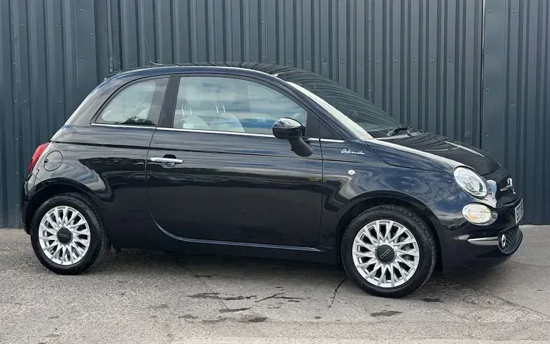 Used Fiat 500 Dolcevita 69 HP (50 kW) 2021 Hatchback