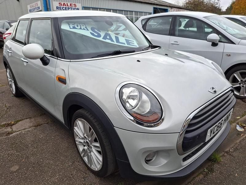 Silver Used 2016 Mini Cooper Hatch Hatchback | £6,495 (Good price) - Image 1/4