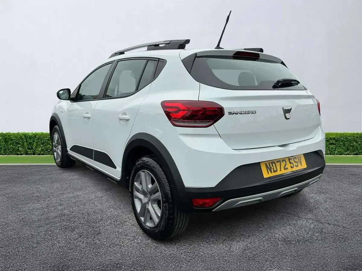 Used Dacia Sandero Comfort 2022 White Hatchback