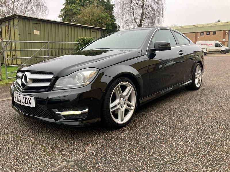 Used Mercedes C250 AMG 204 HP (150 kW) 2013 Black Coupe