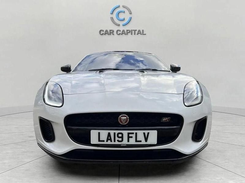 Used Jaguar F-Type Chequered Flag 300 HP (220 kW) 2019 White Coupe