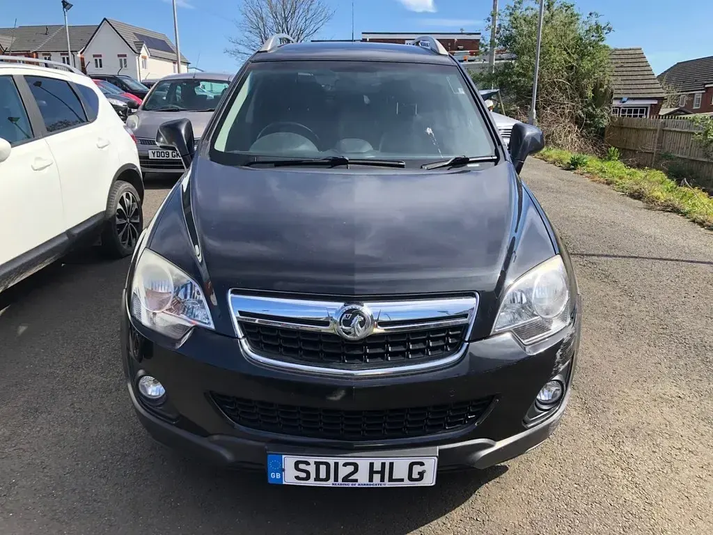 Used Vauxhall Antara 184 HP (135 kW) 2012 Black metallic SUV