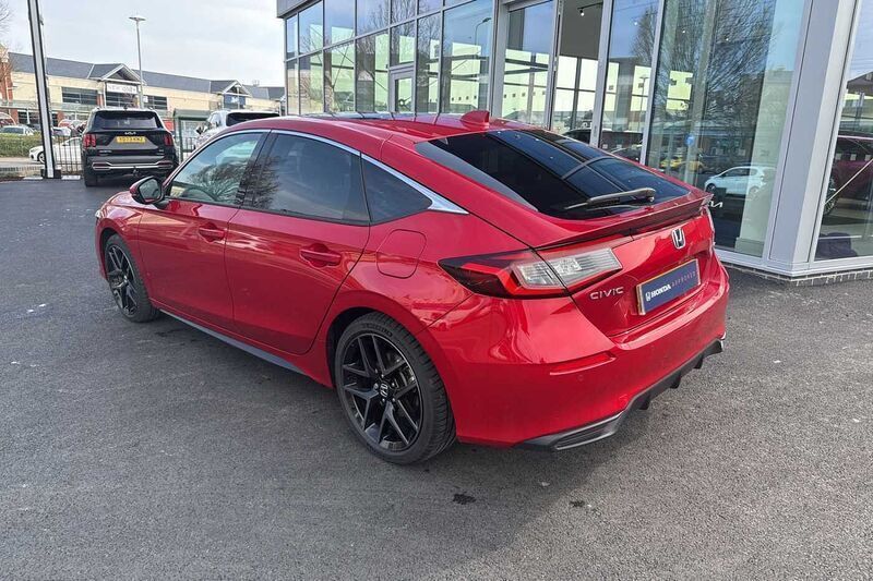 Used Honda Civic Advance 143 HP (105 kW) 2024 Red