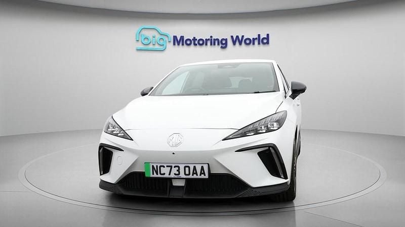 Used MG MG4 EV Trophy 319 kW (435 HP) 2024 Hatchback