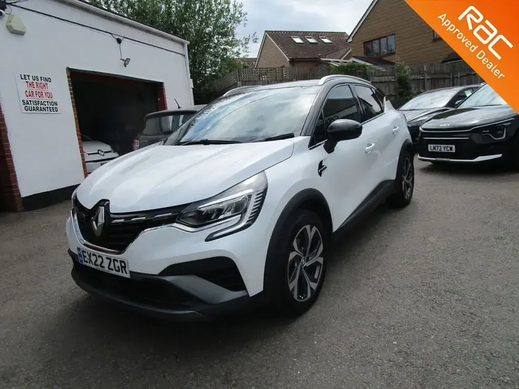 Used Renault Captur RS Line 145 HP (106 kW) 2022 White SUV