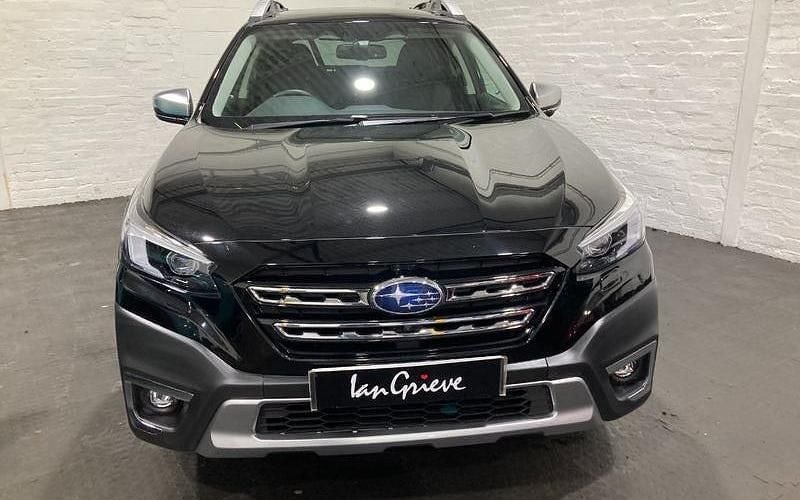 Used Subaru Outback 169 HP (124 kW) 2024 Black Estate