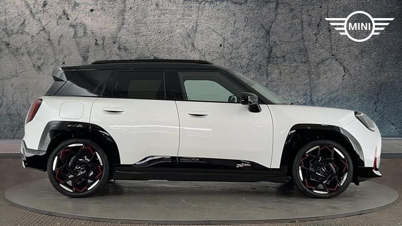Used Mini Cooper 186 kW (254 HP) 2025 White Hatchback
