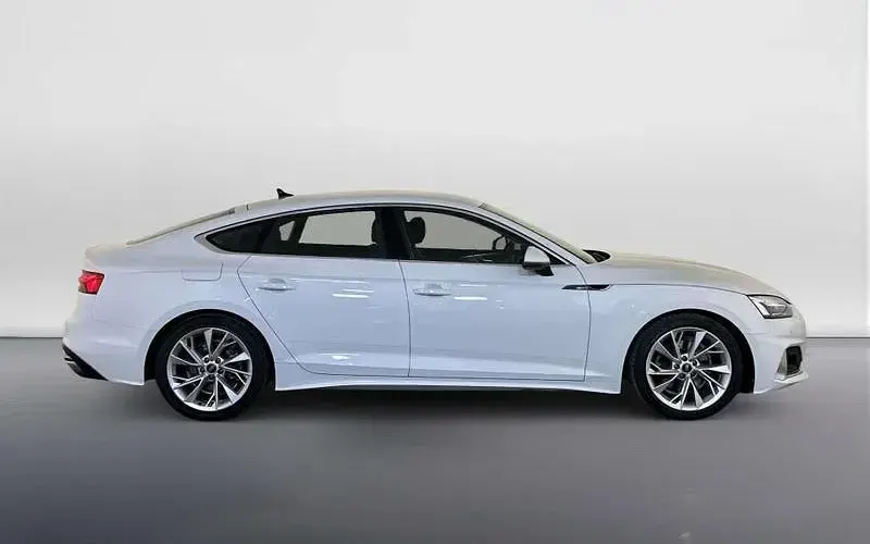 Used Audi A5 Sportback Sport 150 HP (110 kW) 2023 White Hatchback