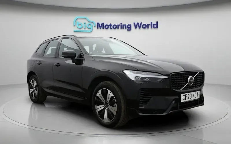 Used Volvo XC60 Plus 350 HP (257 kW) 2023 Black SUV