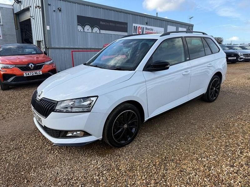 Used Skoda Fabia Monte Carlo 110 HP (80 kW) 2020 White Estate