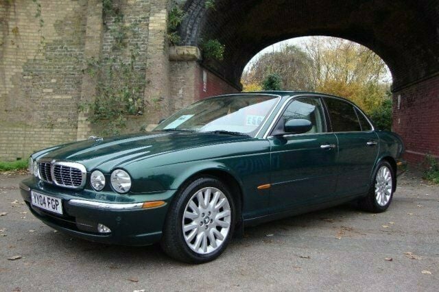 Used Jaguar XJ8 262 HP (192 kW) 2004 Sedan