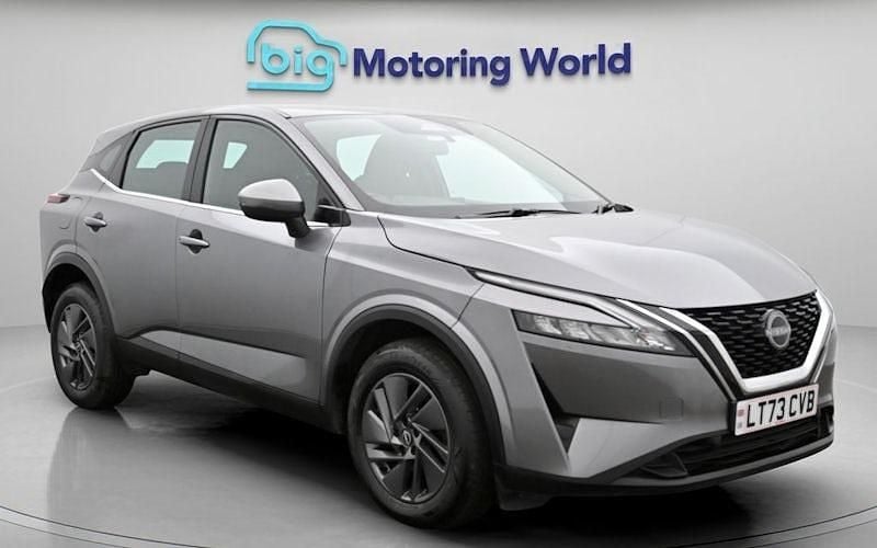 Used Nissan Qashqai Acenta Premium 140 HP (102 kW) 2023 Grey SUV