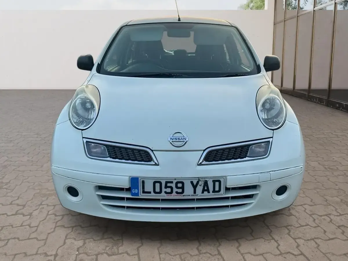 Używany Nissan Micra Visia 79 KM (58 kW) 2010 Biały Hatchback