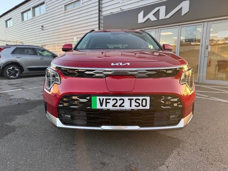 Red Used 2022 Kia e-Niro SUV | £20,995 (Good price) - Image 1/4