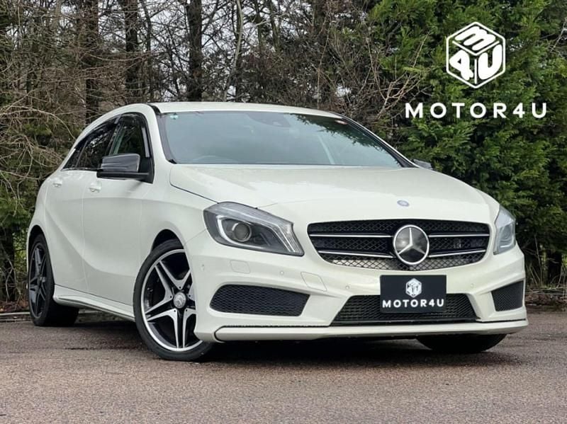 Used Mercedes A180 AMG 156 HP (114 kW) 2014 White Hatchback