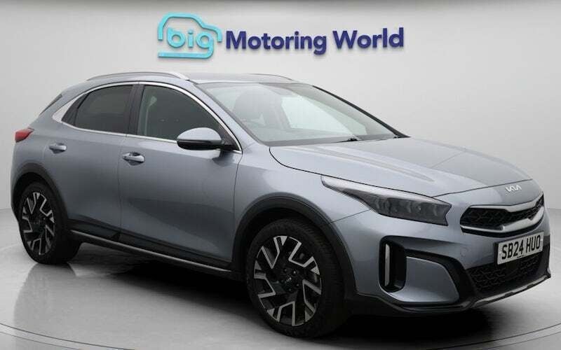 Silver Used 2024 Kia XCeed 2 SUV | £17,800 (Fair price) - Image 1/4