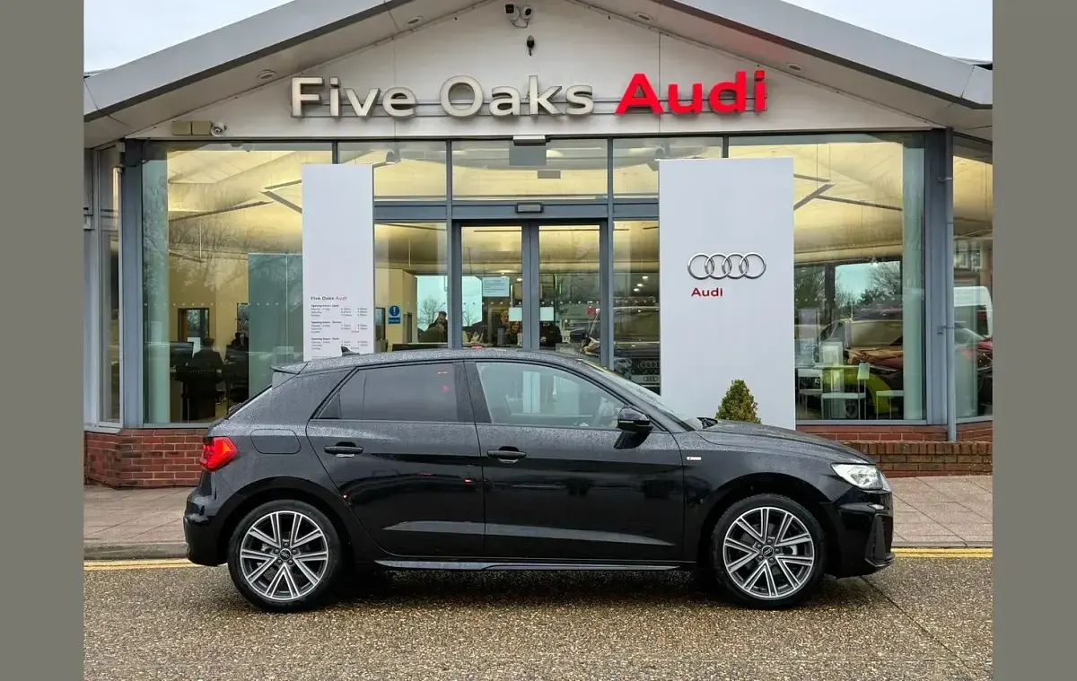 Used Audi A1 S-Line 147 HP (108 kW) 2026 Black SUV