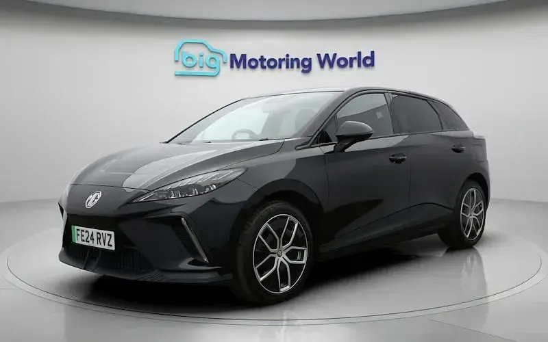 Używany MG MG4 EV Trophy 319 kW (435 KM) 2024 Czarny Hatchback