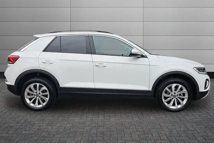 Used VW T-Roc Match 150 HP (110 kW) 2025 White SUV