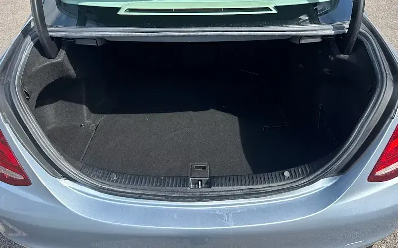 Used Mercedes C220 170 HP (125 kW) 2015 Sedan
