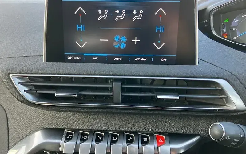 Used Peugeot 5008 Allure 131 HP (96 kW) 2019 Black SUV