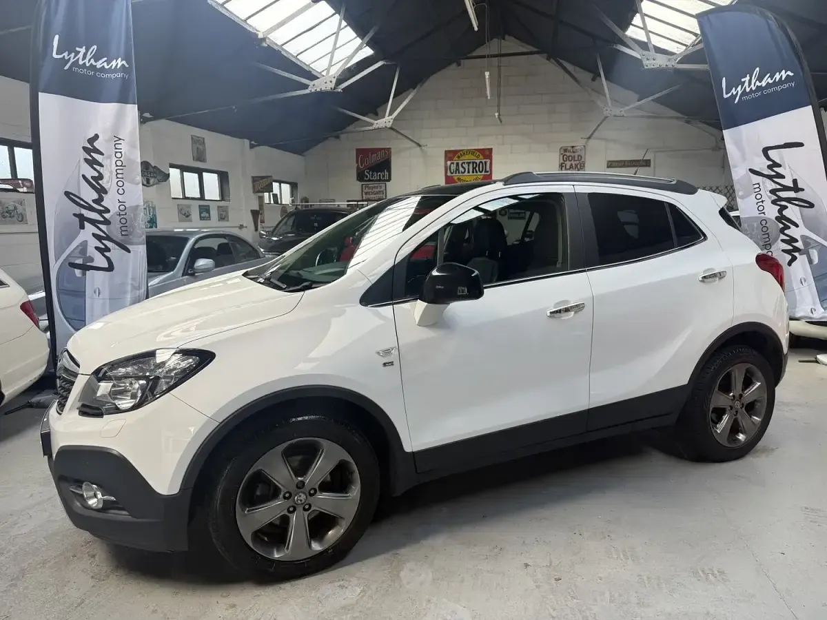 Used Vauxhall Mokka 130 HP (95 kW) 2013 White SUV