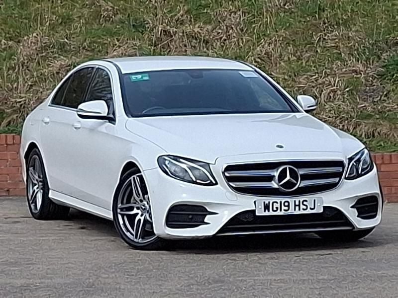 Used Mercedes E200 AMG line 184 HP (135 kW) 2019 White Sedan