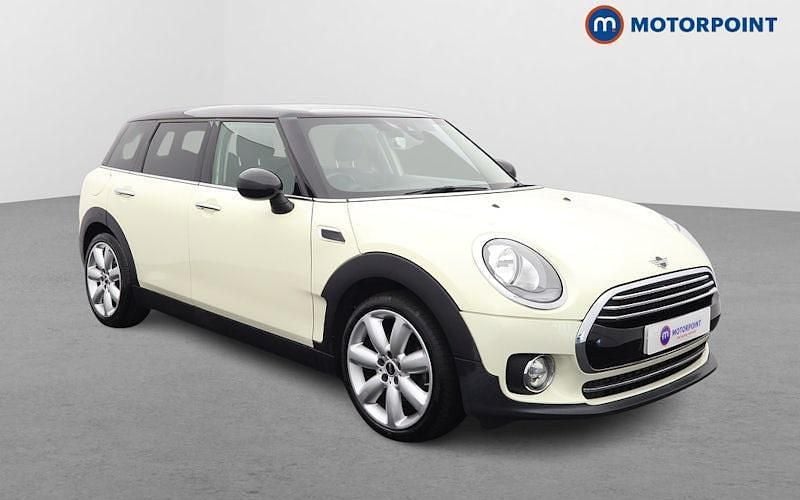 White Used 2019 Mini Cooper Clubman Exclusive Estate | £15,499 (Good price) - Image 1/4