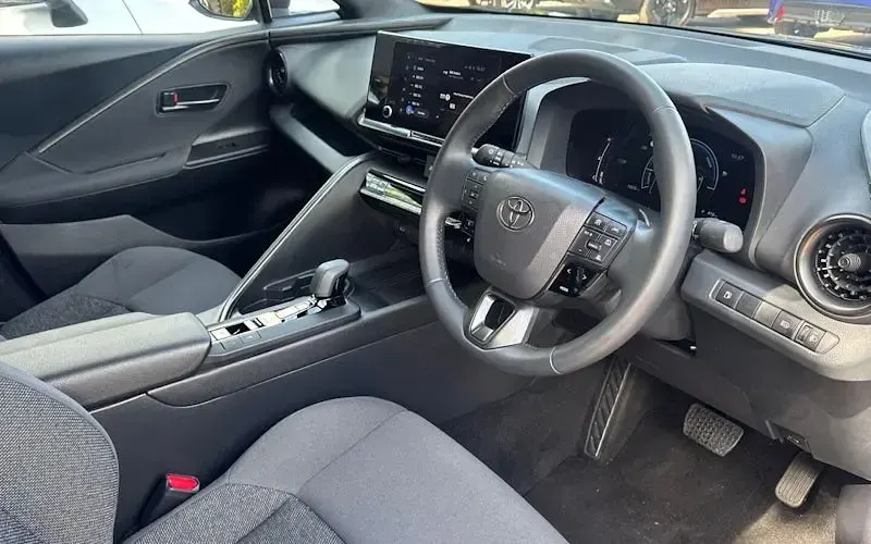 Used Toyota C-HR 140 HP (102 kW) 2025 Black SUV