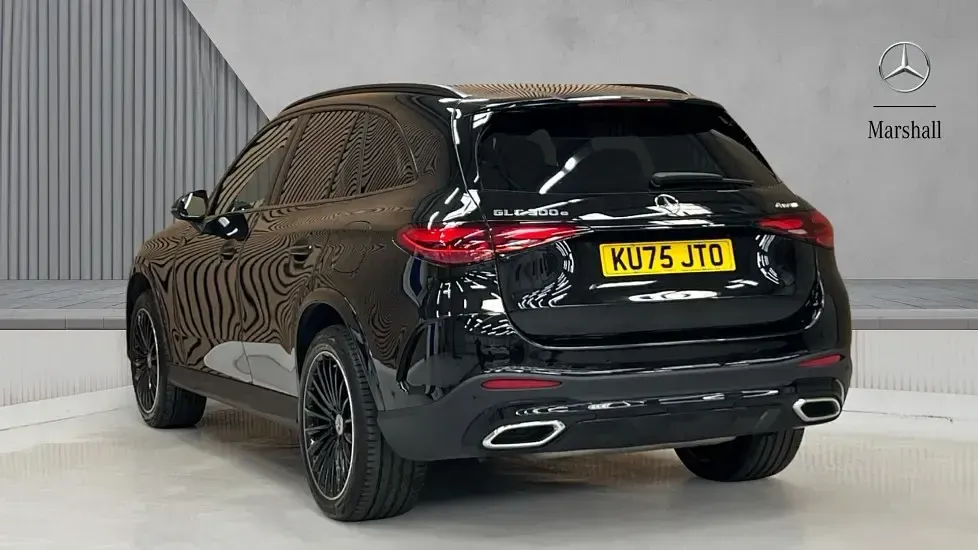 Used Mercedes GLC300e Urban 313 HP (230 kW) 2025 Obsidian black metallic SUV
