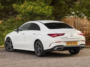 Usado Mercedes CLA220 Executive 190 HP (139 kW) 2025 Branco Sedan