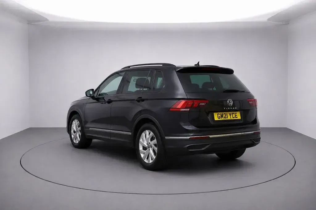 Used VW Tiguan S 150 HP (110 kW) 2021 Black SUV