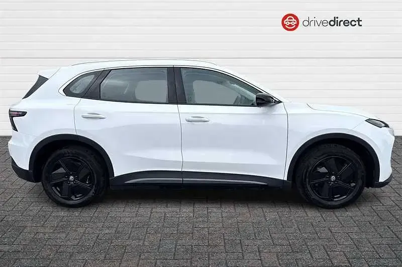 Used MG MG5 EV SE 169 kW (231 HP) 2026 White Estate