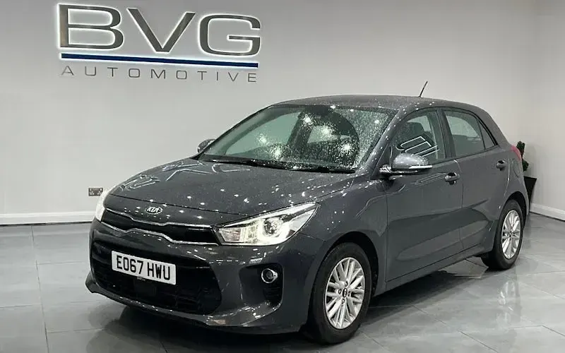 Usado Kia Rio 99 HP (72 kW) 2017 Citadino