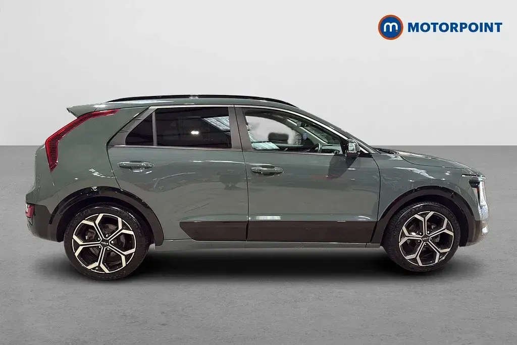 Used Kia Niro 2022 Green SUV