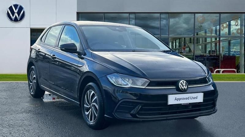 New VW Polo Life 95 HP (69 kW) 2025 Deep black pearl Hatchback