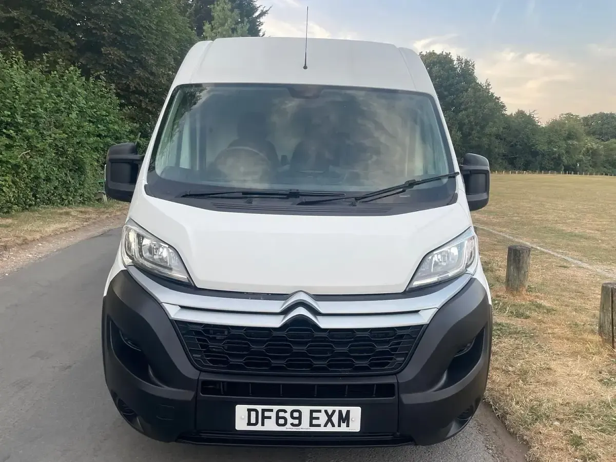 Used Citroën Relay 140 HP (102 kW) 2020 White Van