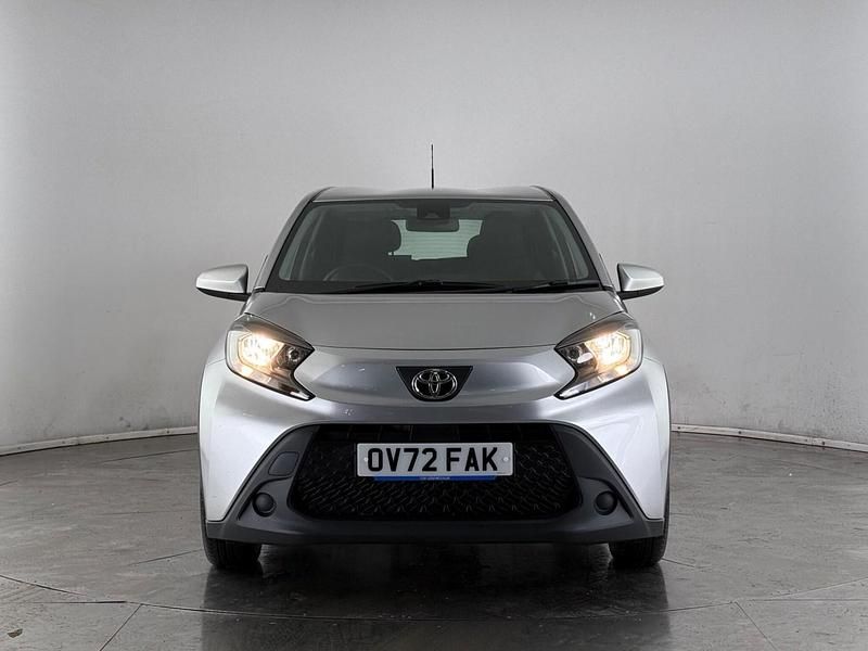 Used Toyota Aygo X PURE 2022 Silver SUV